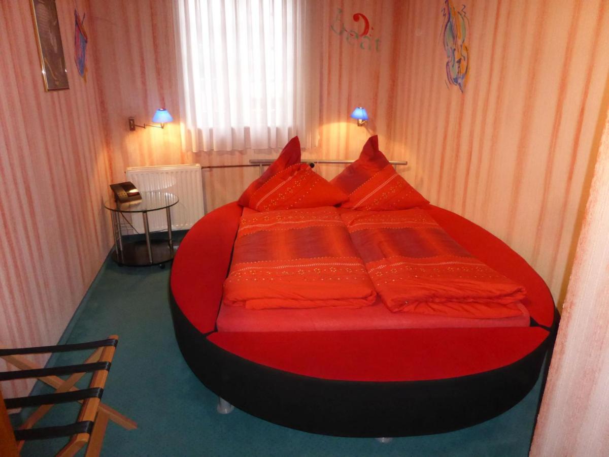 Gasthaus Storchen Hellas Haslach im Kinzigtal Kamer foto