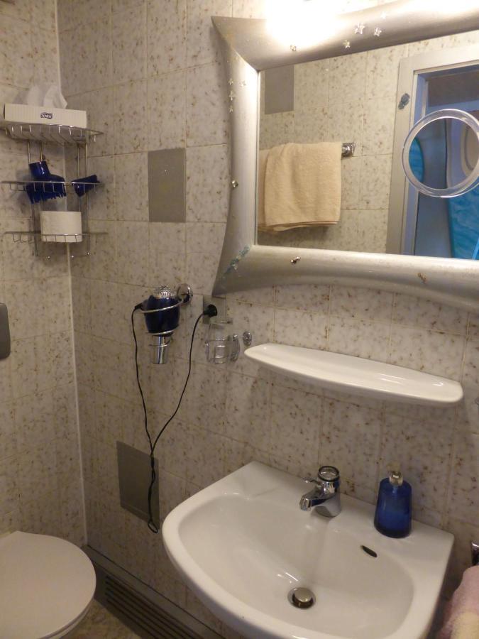 Gasthaus Storchen Hellas Haslach im Kinzigtal Kamer foto
