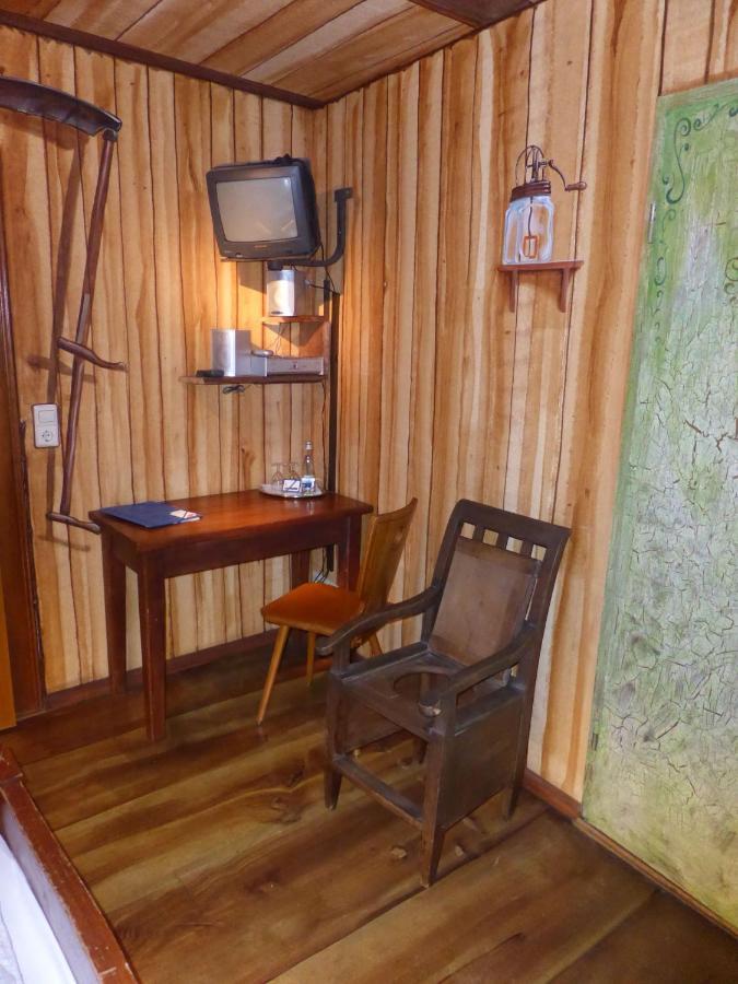 Gasthaus Storchen Hellas Haslach im Kinzigtal Kamer foto