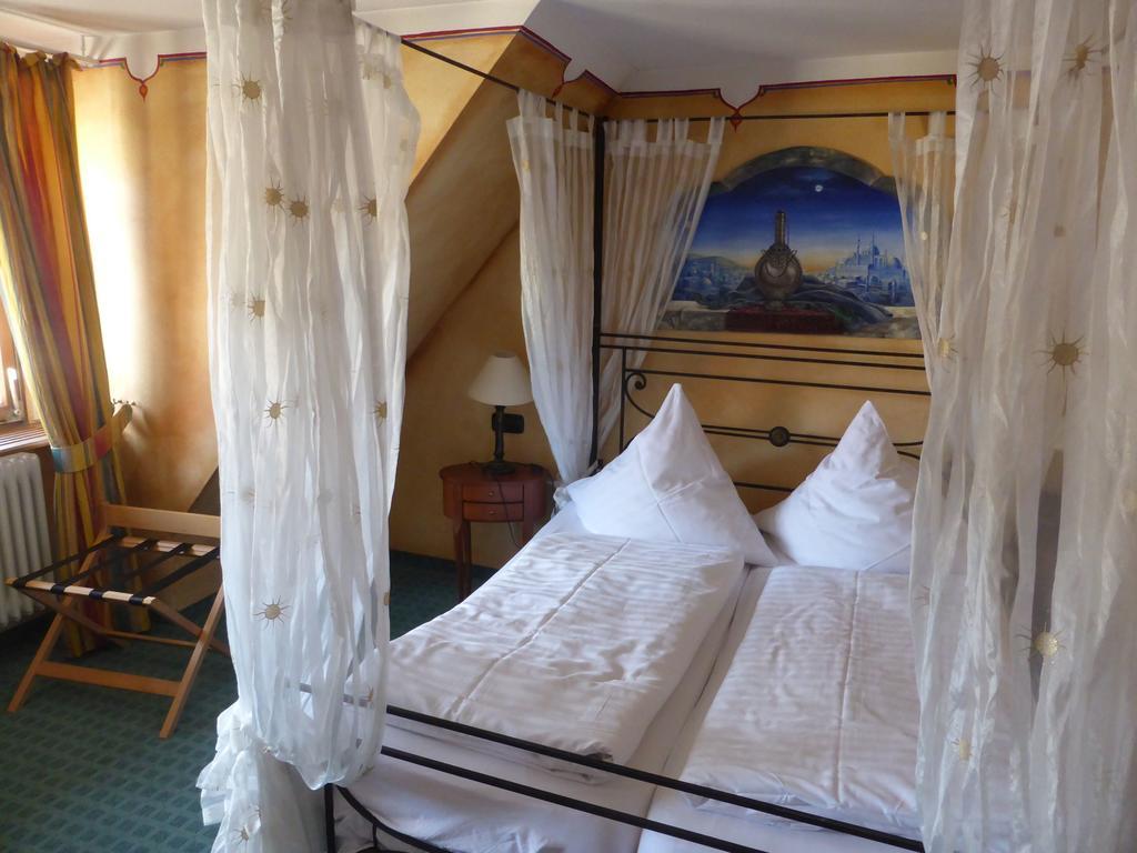 Gasthaus Storchen Hellas Haslach im Kinzigtal Buitenkant foto