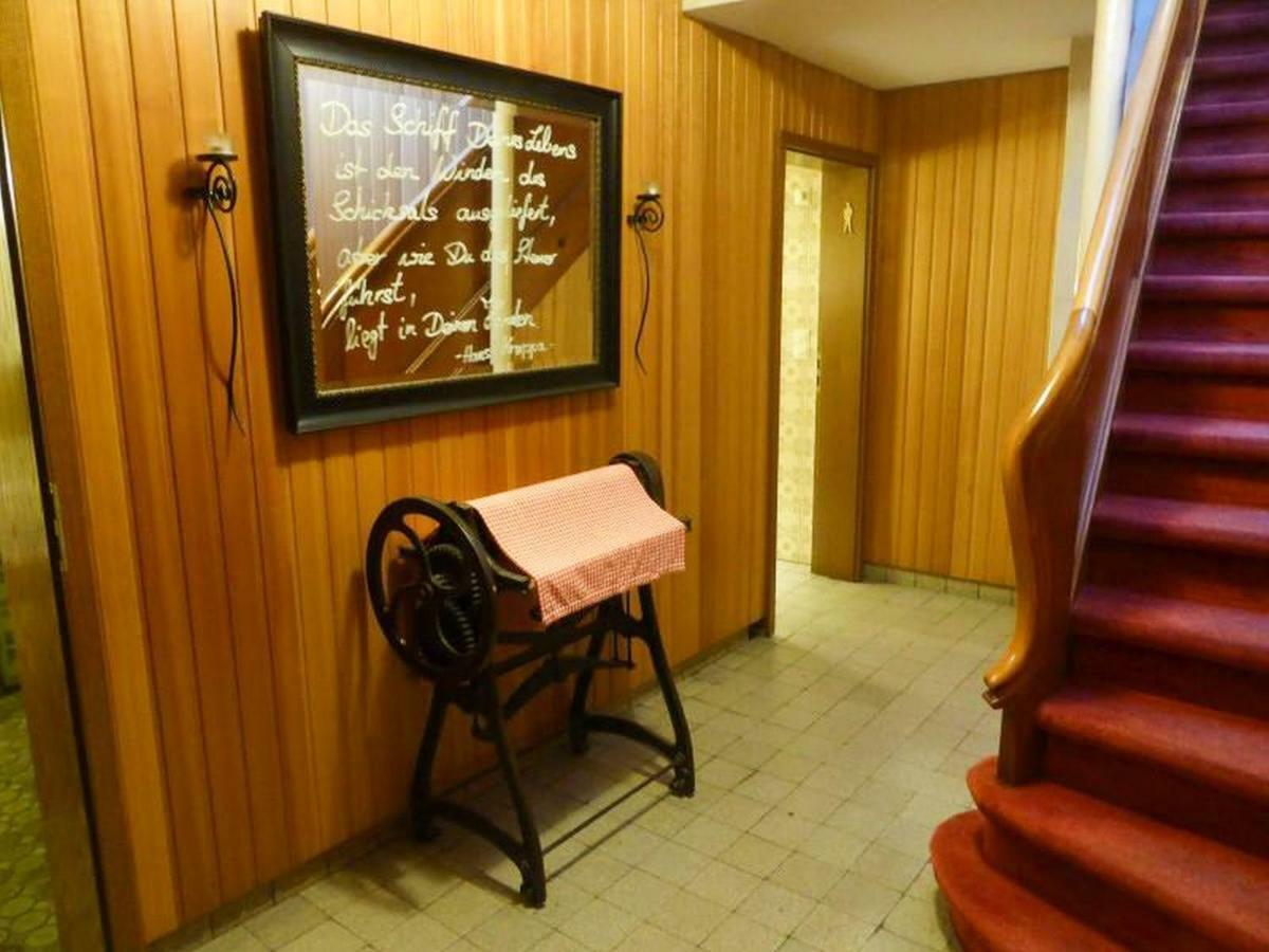 Gasthaus Storchen Hellas Haslach im Kinzigtal Buitenkant foto